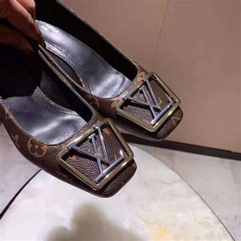 used louis vuitton womens shoes